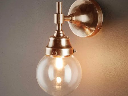 Iceberg Outdoor Wall Light in Antique Brass, Antique Silver Fashion